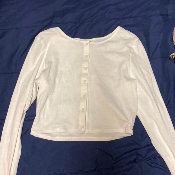 White long sleeve cropped tshirt - Picture 1 of 2